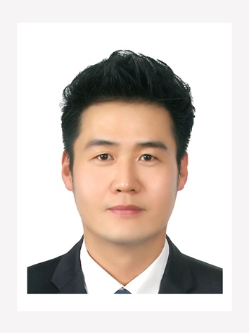 남진보 사진